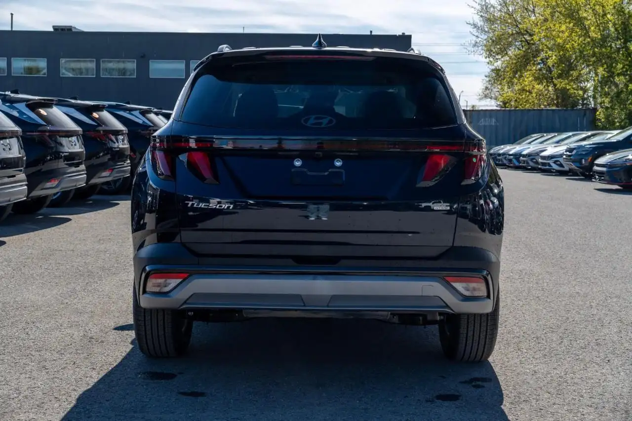 Hyundai TUCSON снимка Hyundai TUCSON