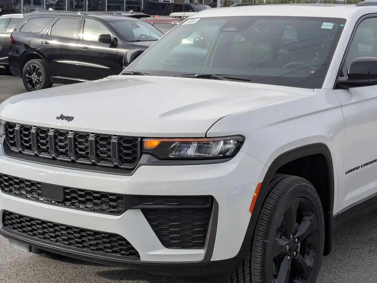 Jeep Grand Cherokee photo Jeep Grand Cherokee