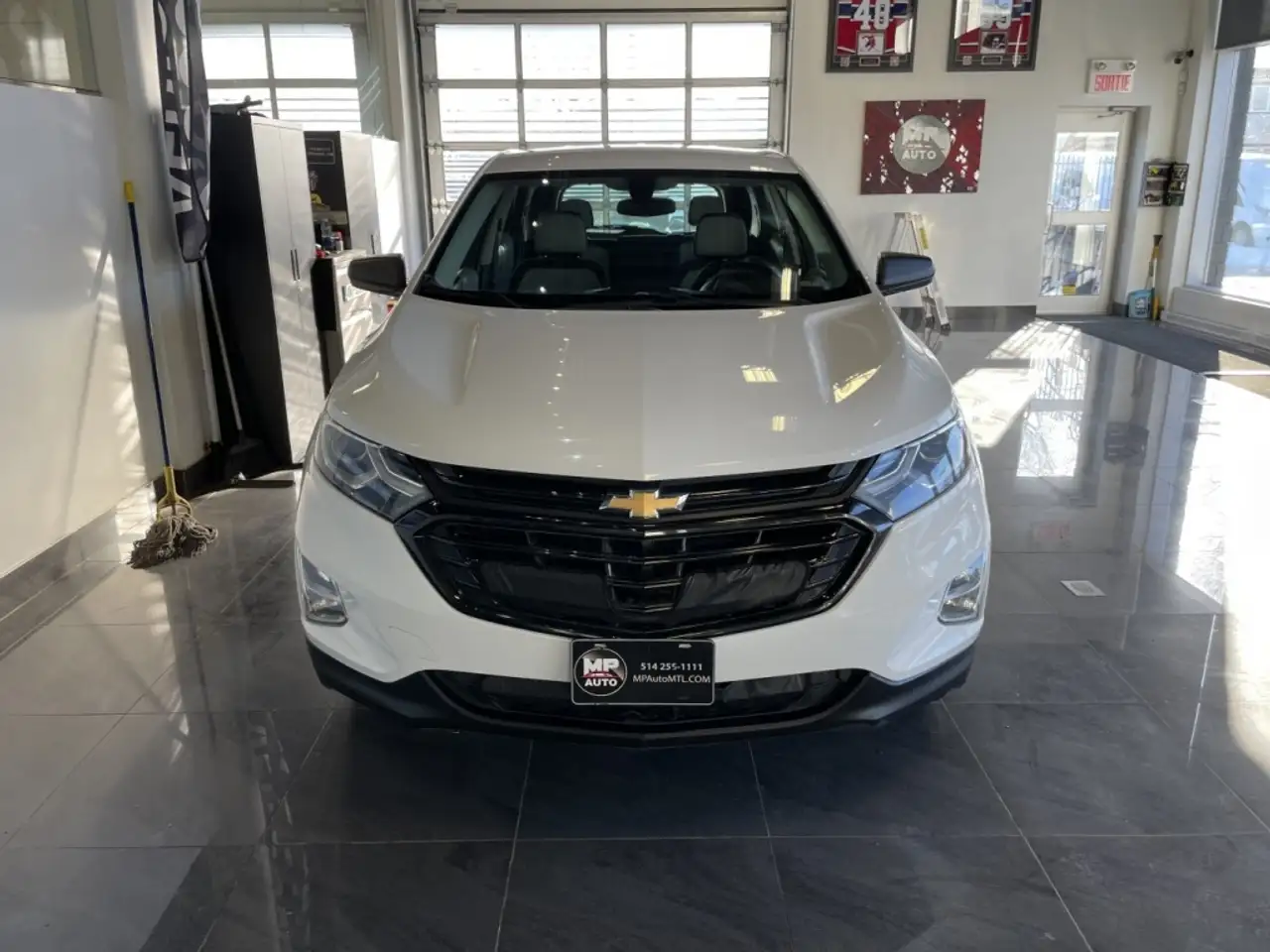 Chevrolet Equinox снимка Chevrolet Equinox