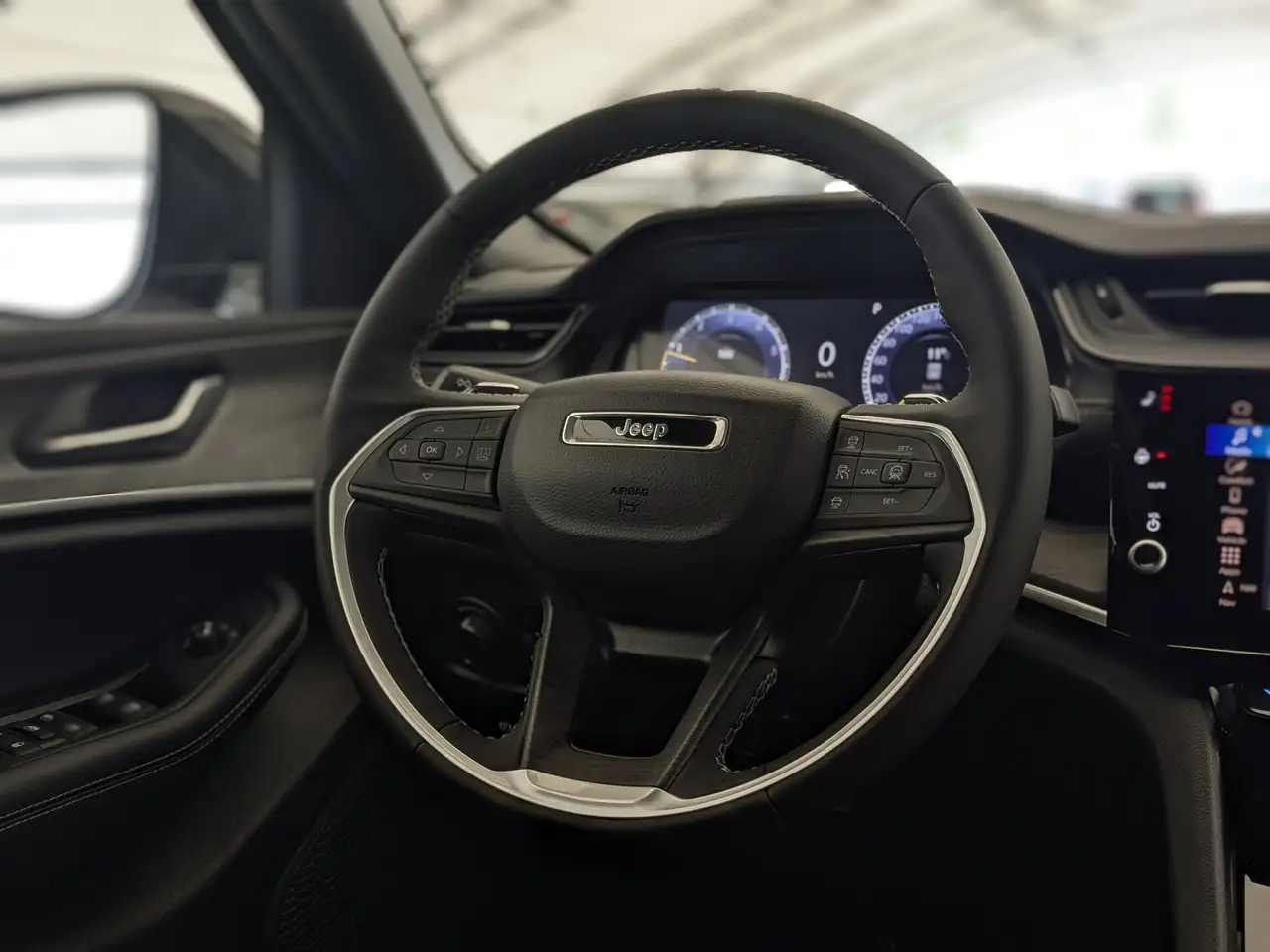 Jeep Grand Cherokee photo Jeep Grand Cherokee