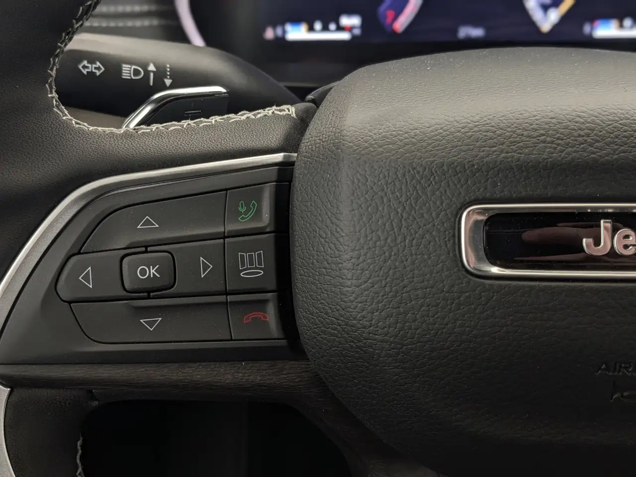 Jeep Grand Cherokee photo Jeep Grand Cherokee
