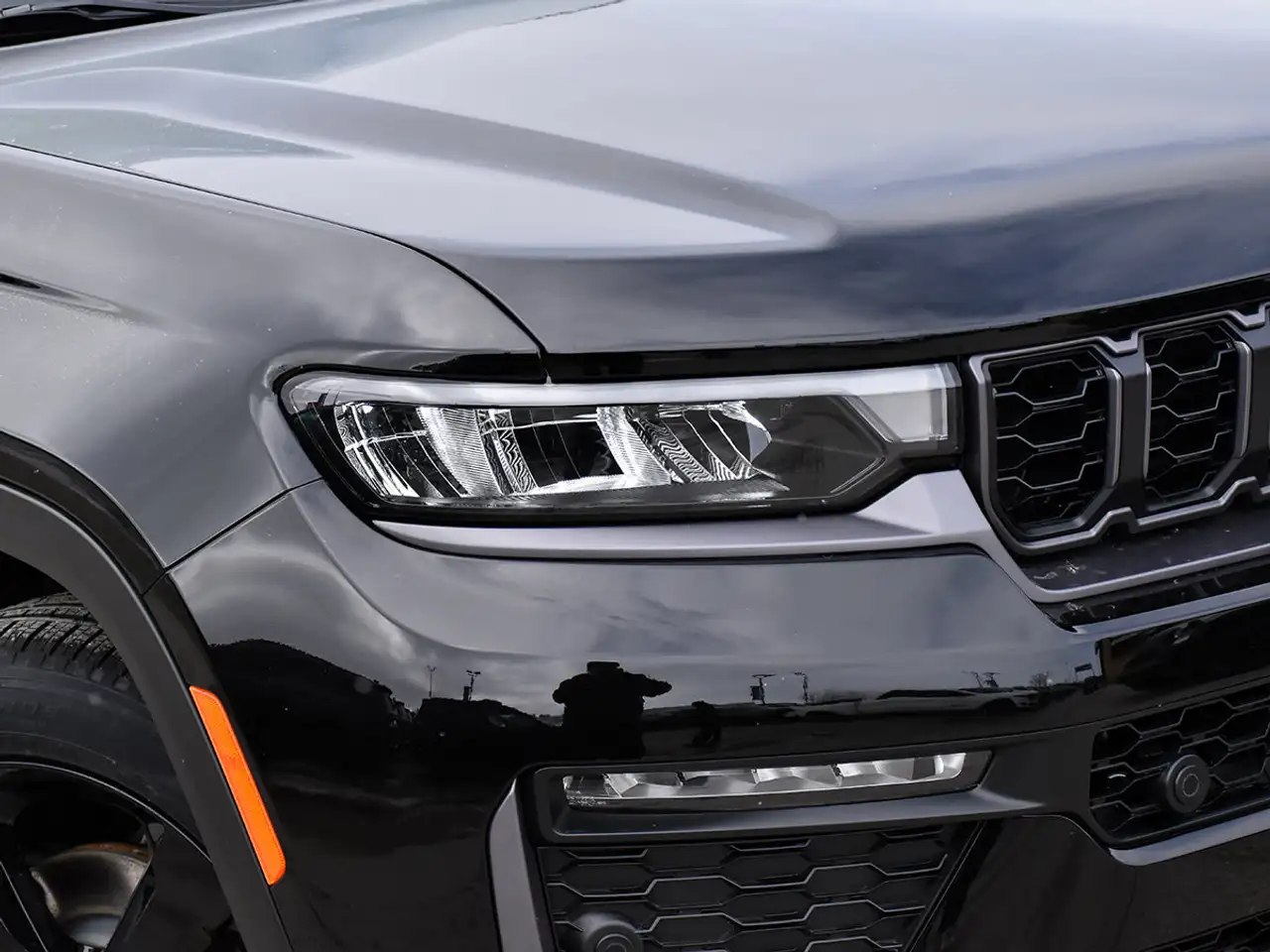Jeep Grand Cherokee снимка Jeep Grand Cherokee