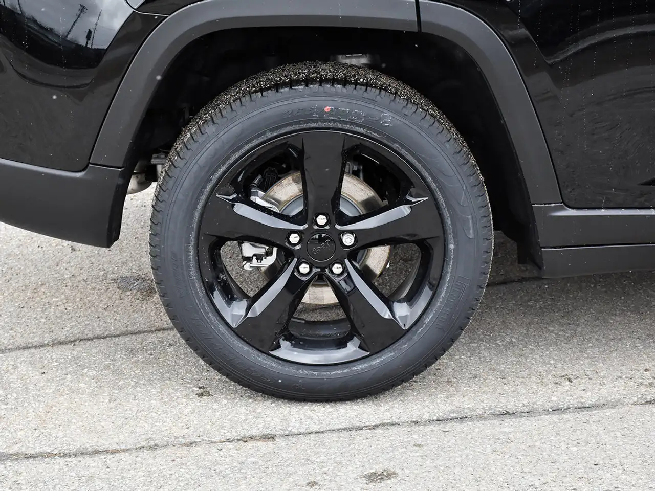Jeep Grand Cherokee снимка Jeep Grand Cherokee