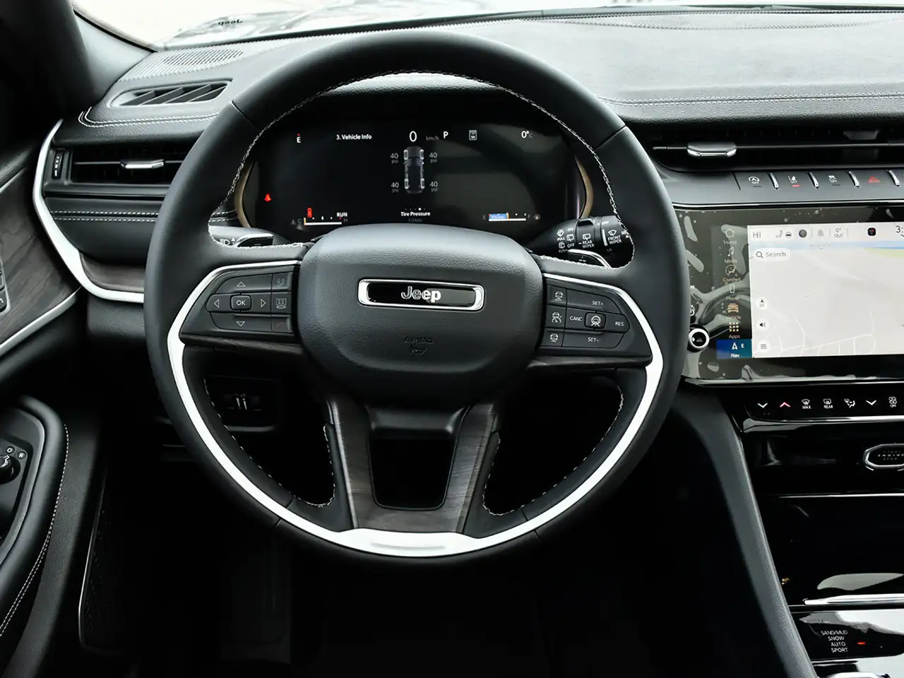 Jeep Grand Cherokee снимка Jeep Grand Cherokee