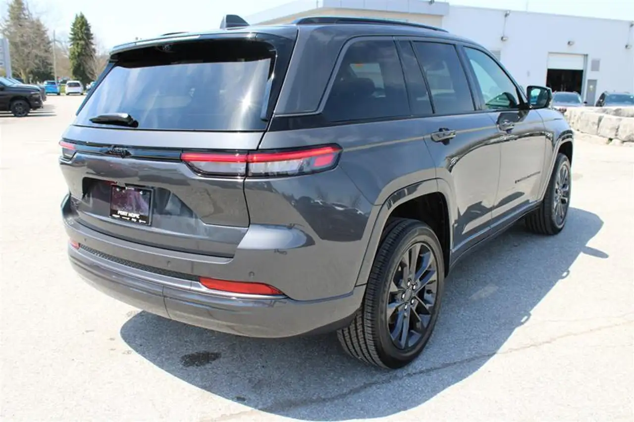 Jeep Grand Cherokee снимка Jeep Grand Cherokee