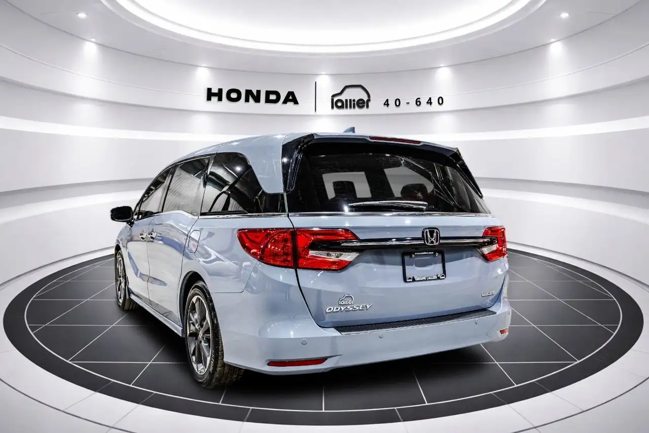 Honda Odyssey снимка Honda Odyssey