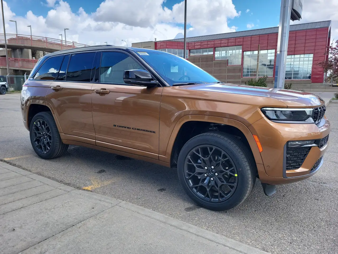 Jeep Grand Cherokee photo Jeep Grand Cherokee
