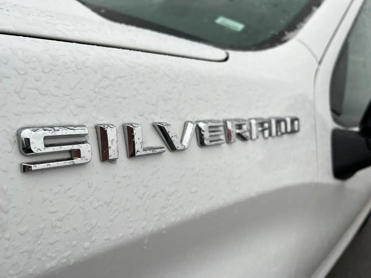 Chevrolet Silverado 1500 снимка Chevrolet Silverado 1500
