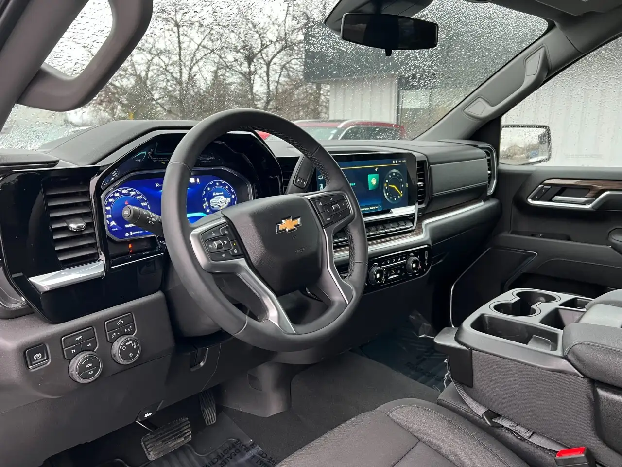 Chevrolet Silverado 1500 снимка Chevrolet Silverado 1500