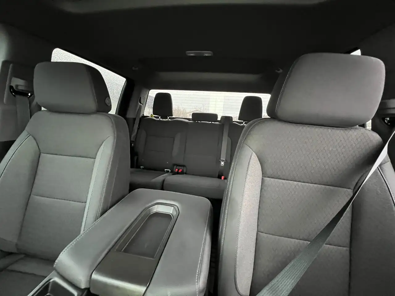 Chevrolet Silverado 1500 снимка Chevrolet Silverado 1500