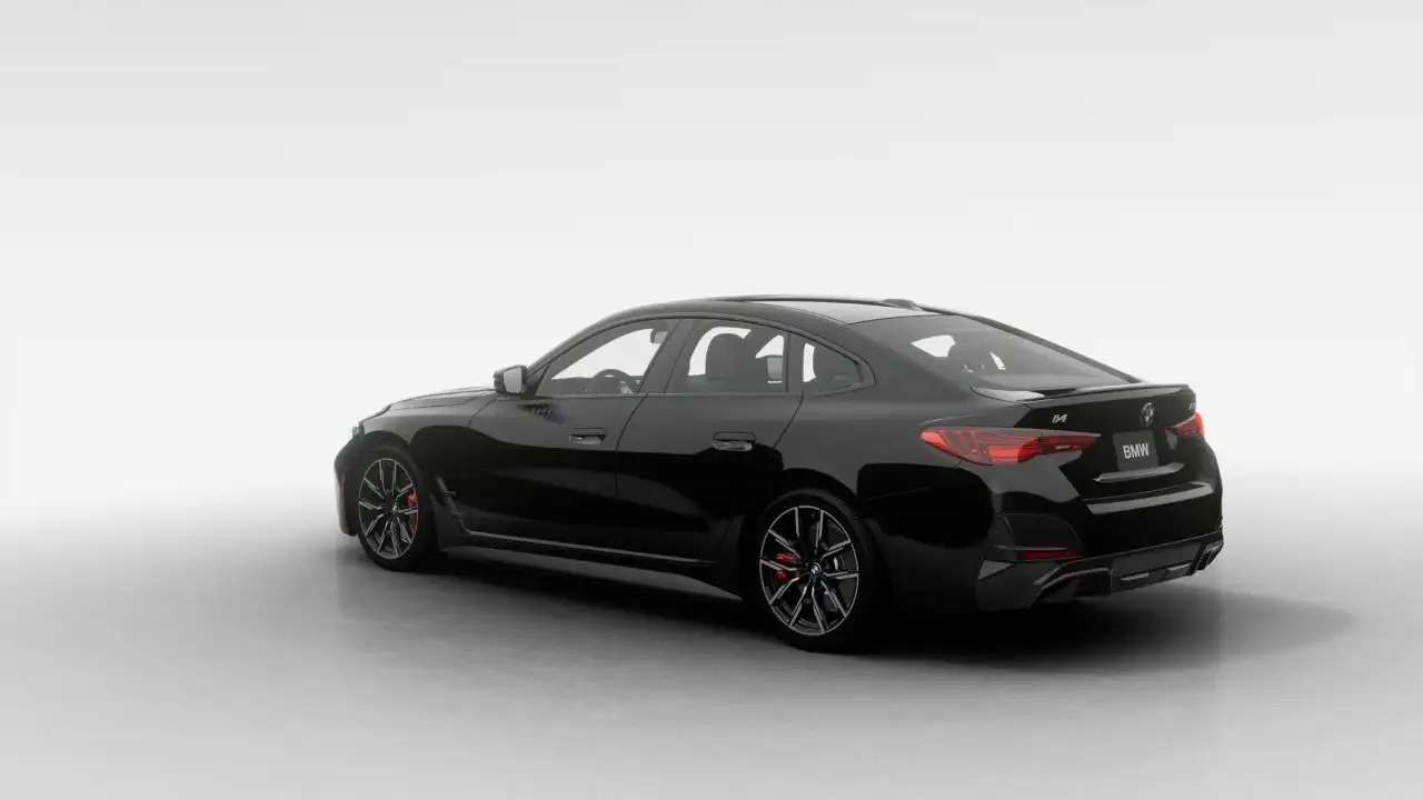 BMW i4 photo BMW i4