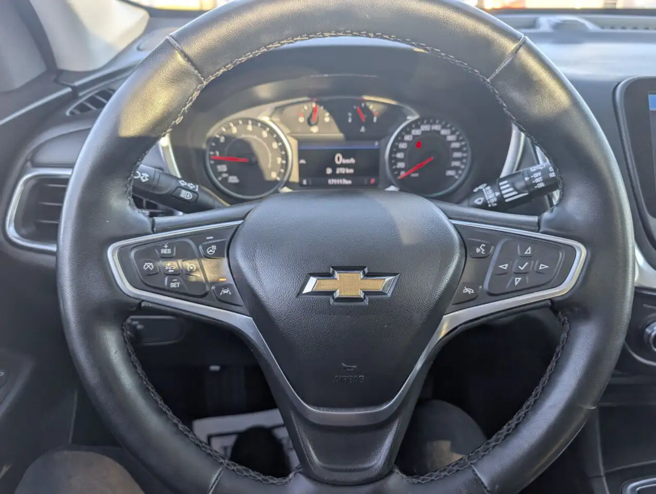 Chevrolet Equinox снимка Chevrolet Equinox