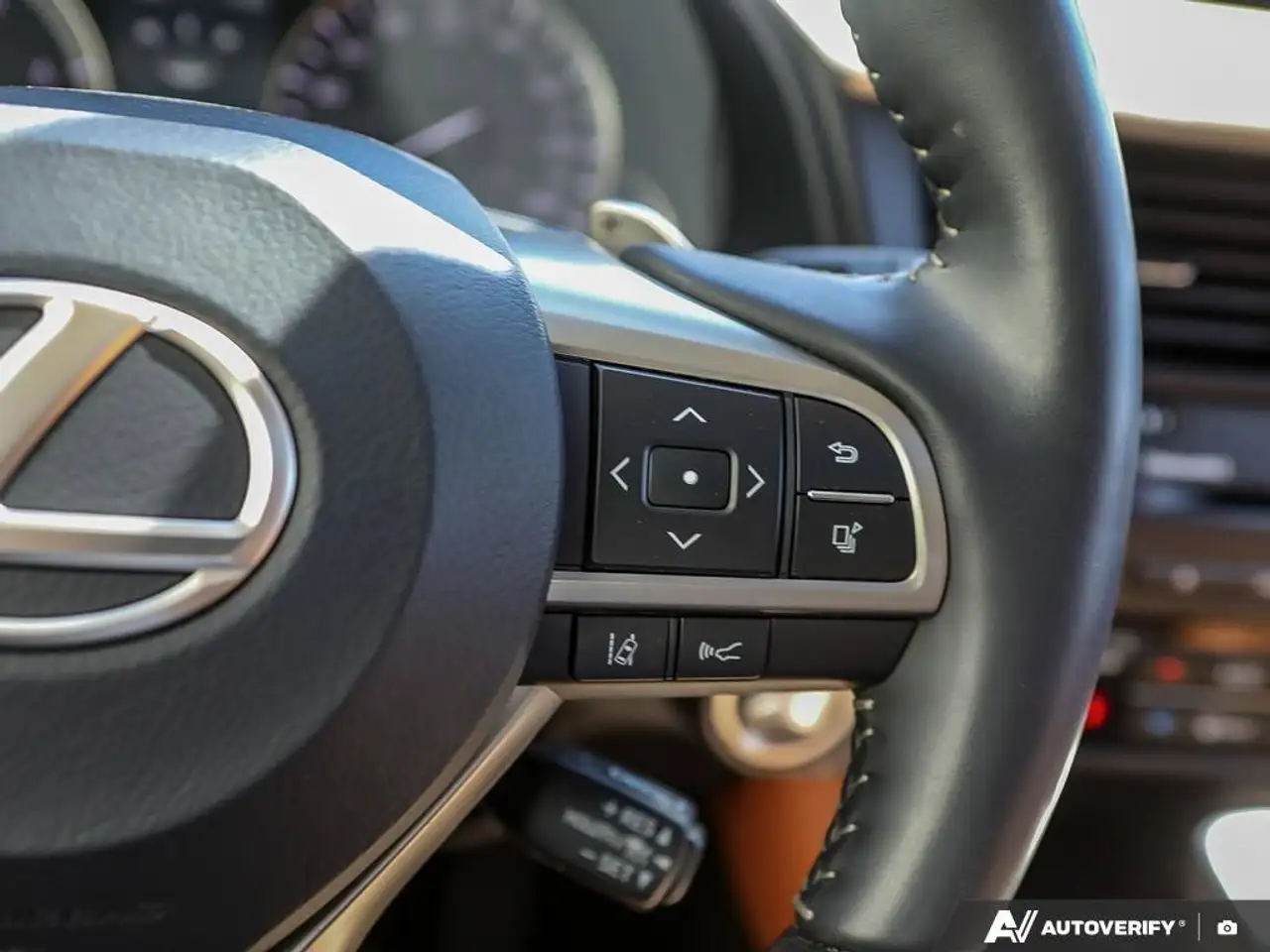Lexus RX снимка Lexus RX
