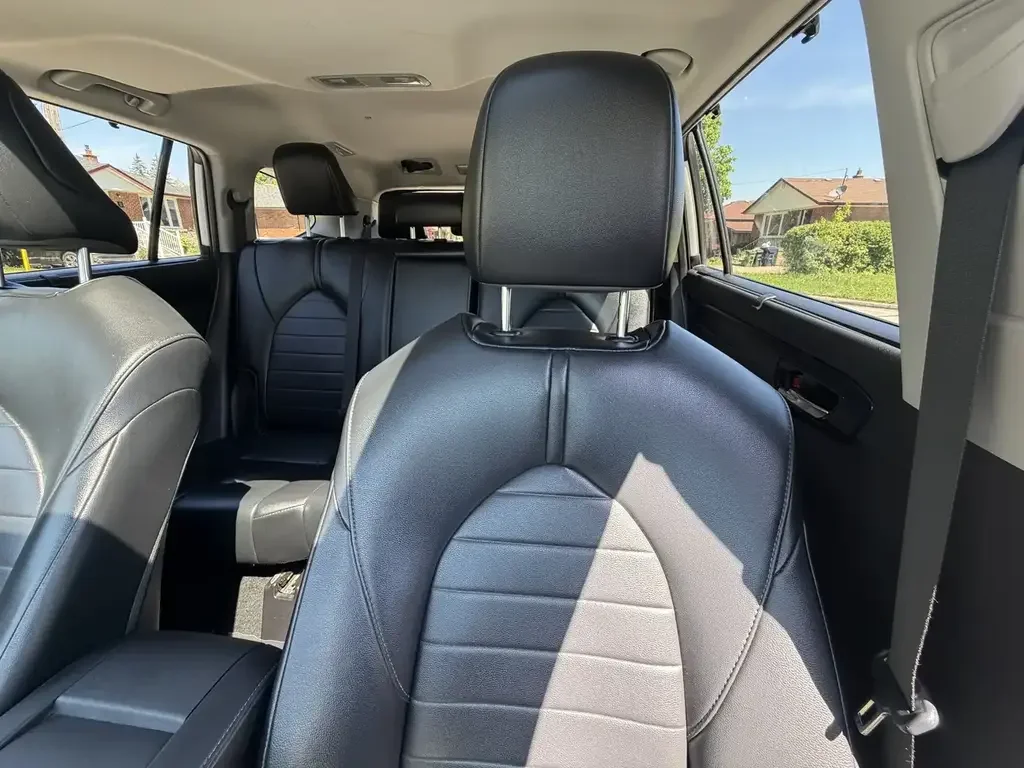 Toyota Highlander photo Toyota Highlander