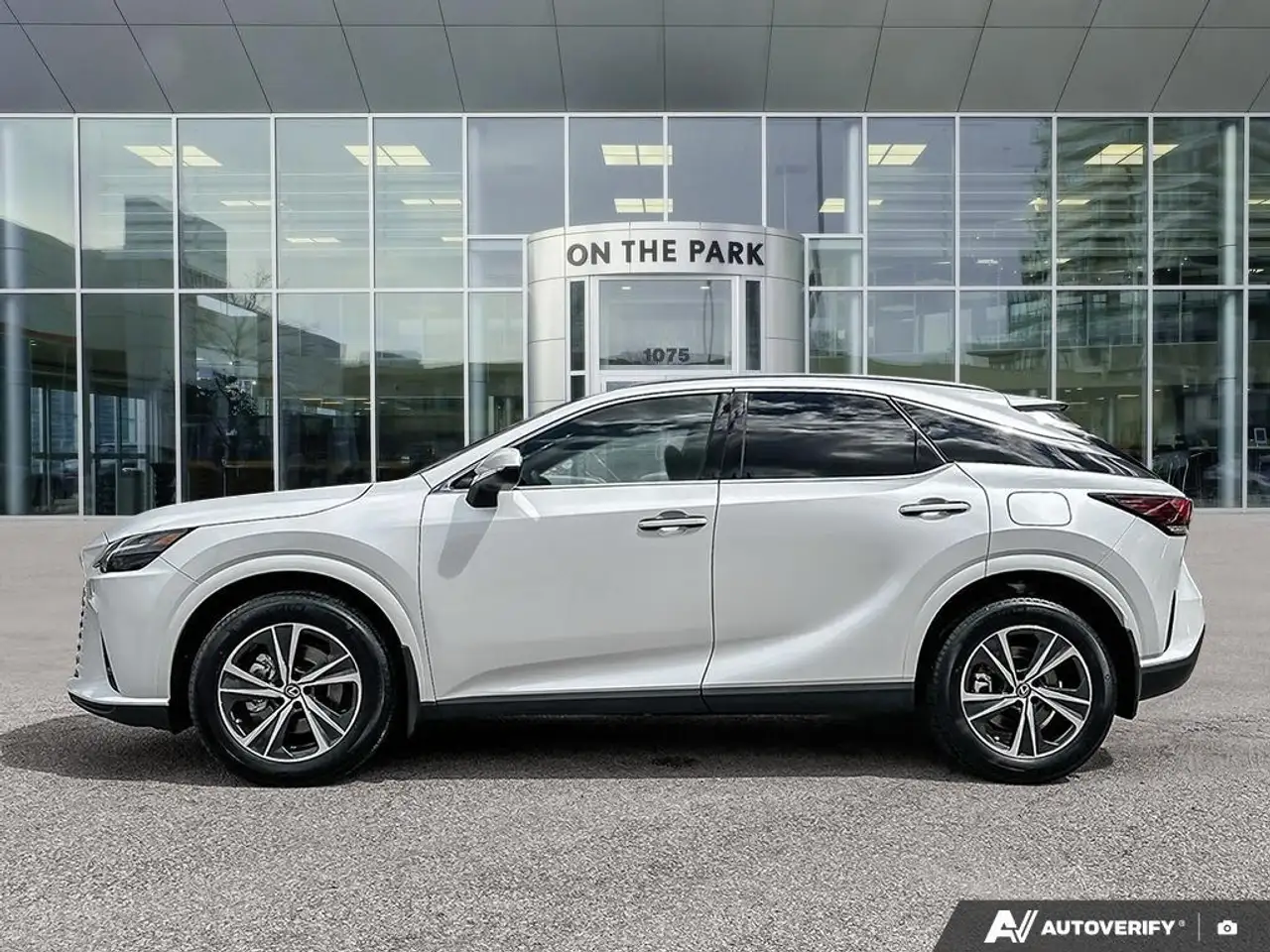 Lexus RX fotografie Lexus RX