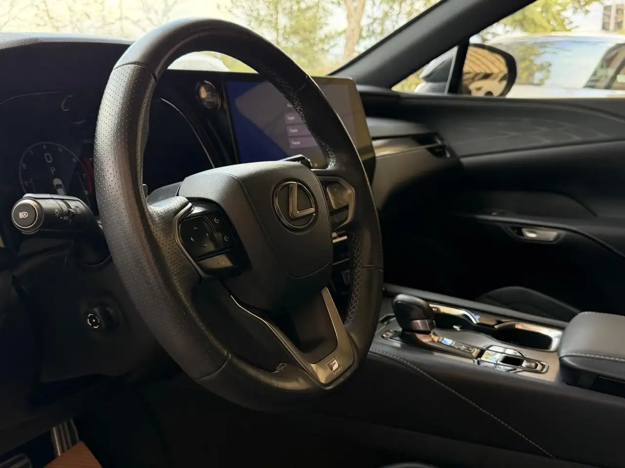 Lexus RX fotografie Lexus RX