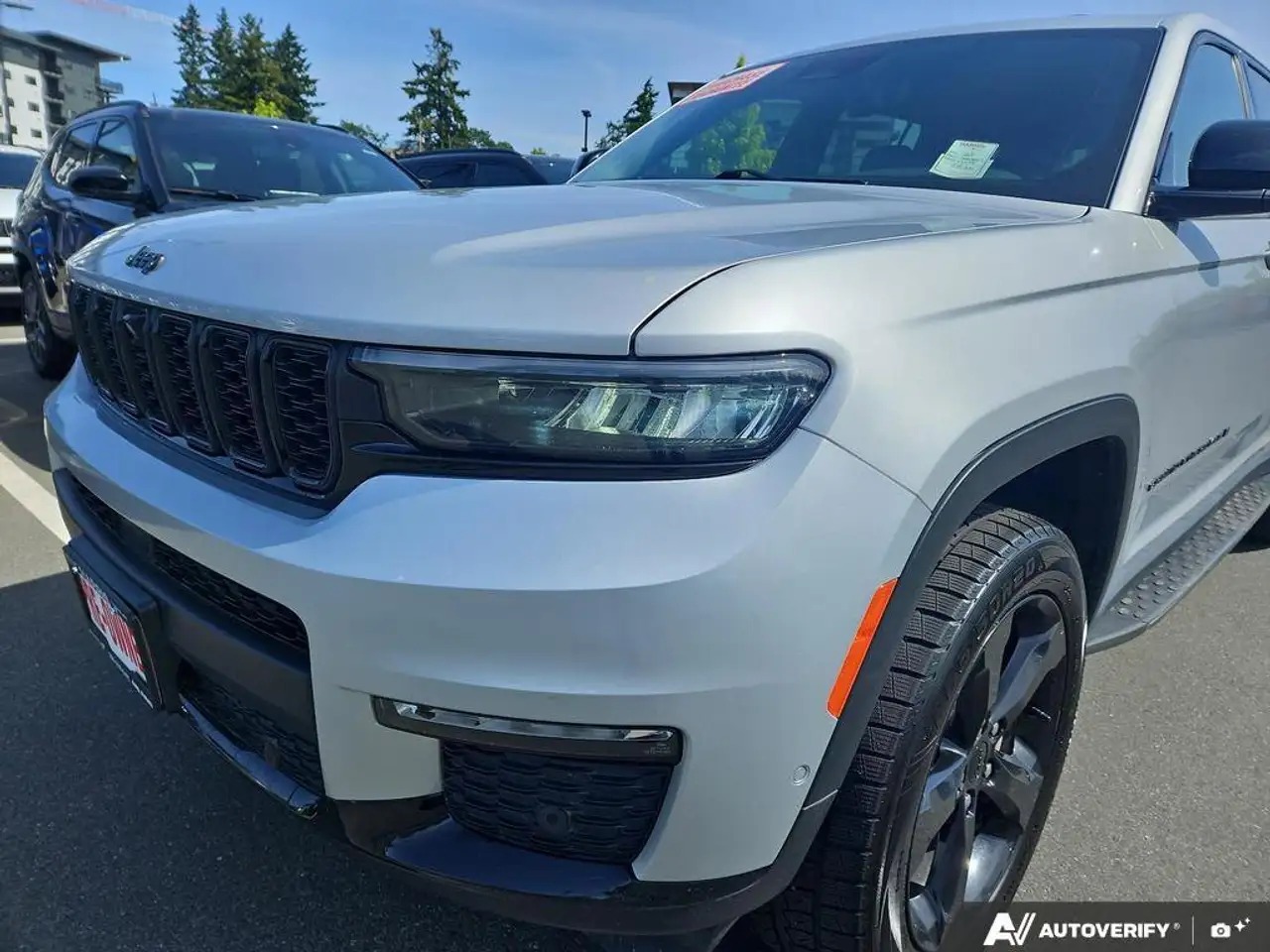Jeep Grand Cherokee снимка Jeep Grand Cherokee