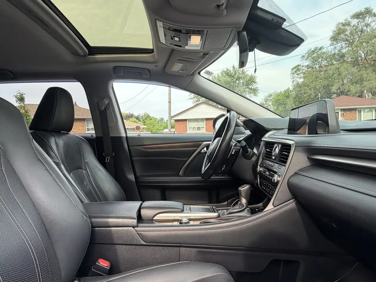 Lexus RX снимка Lexus RX