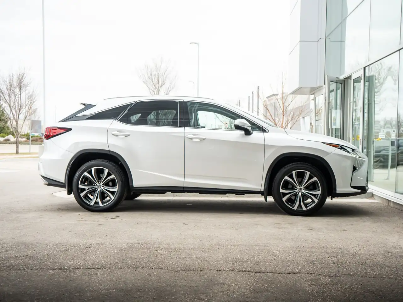 Lexus RX снимка Lexus RX