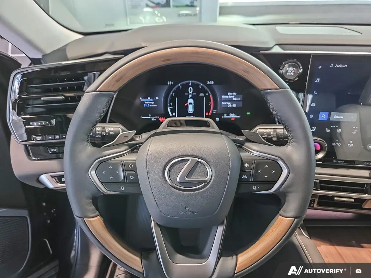 Lexus RX снимка Lexus RX