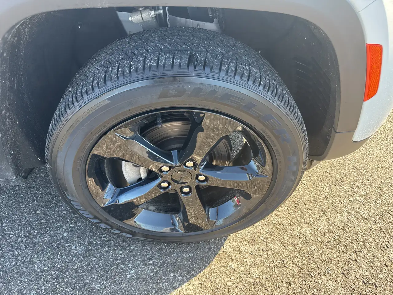 Jeep Grand Cherokee снимка Jeep Grand Cherokee