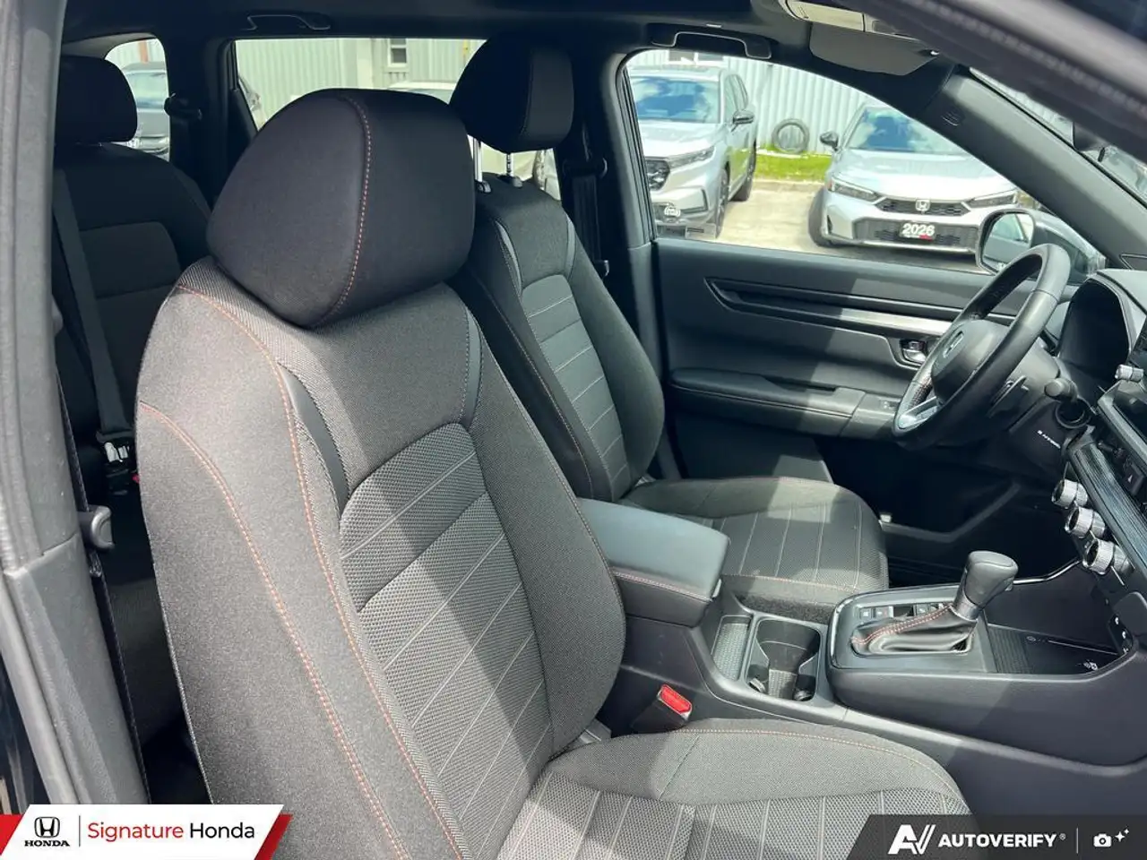 Honda CR-V снимка Honda CR-V