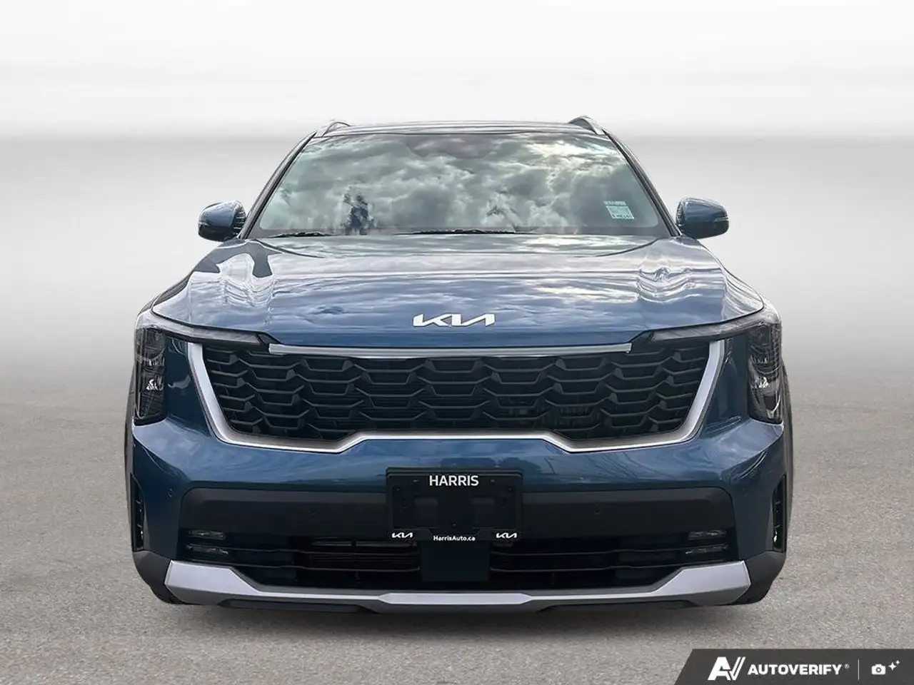 Kia Sorento снимка Kia Sorento