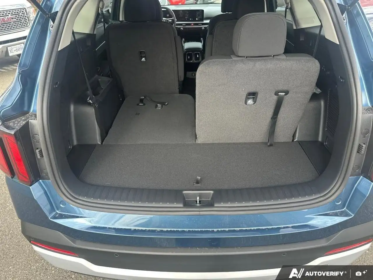 Kia Sorento снимка Kia Sorento