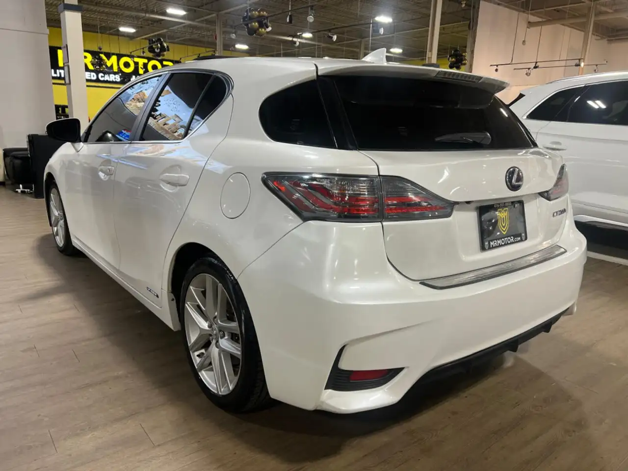 Lexus CT снимка Lexus CT
