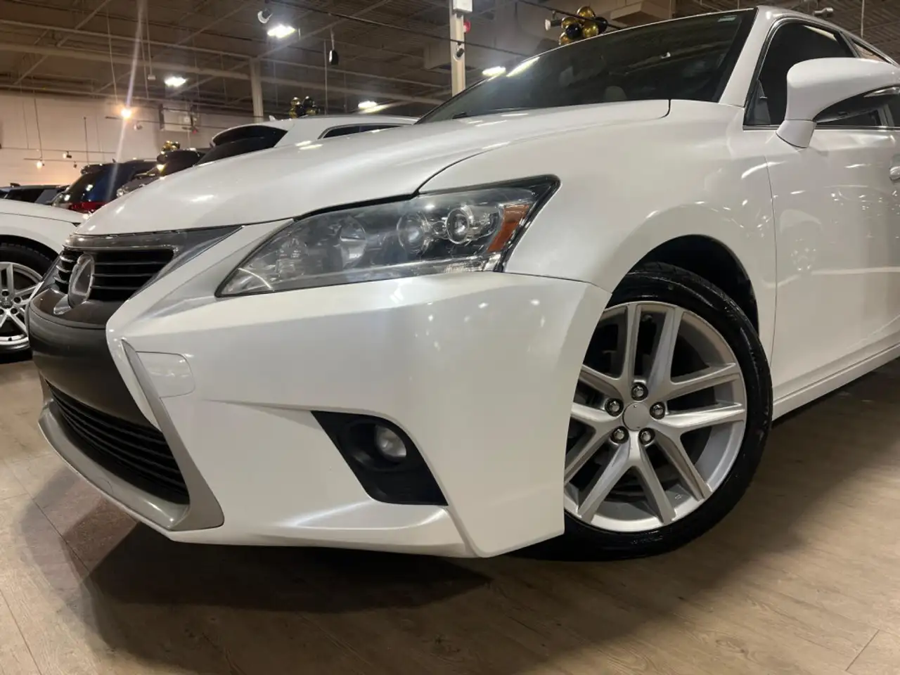 Lexus CT снимка Lexus CT