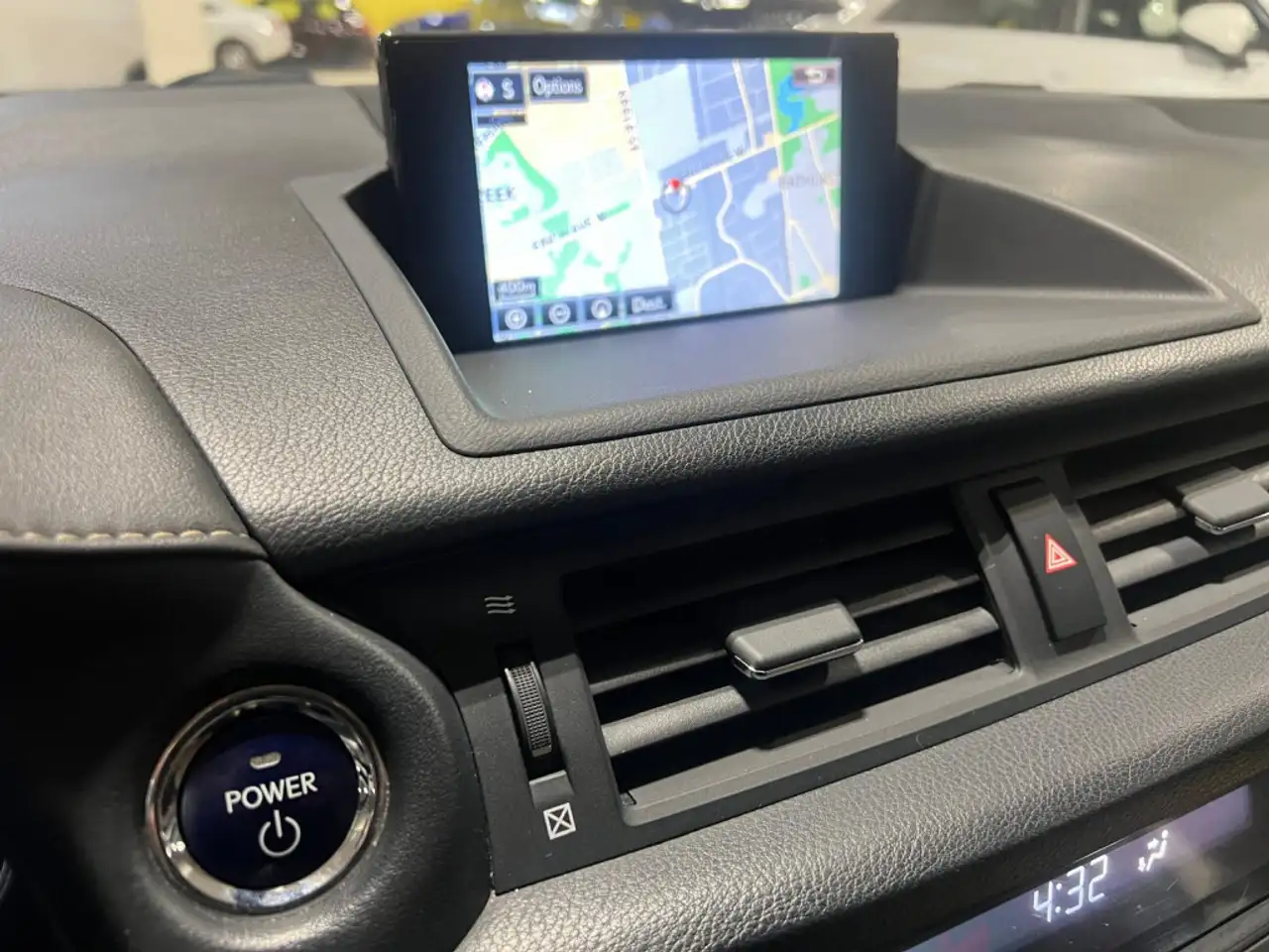 Lexus CT снимка Lexus CT