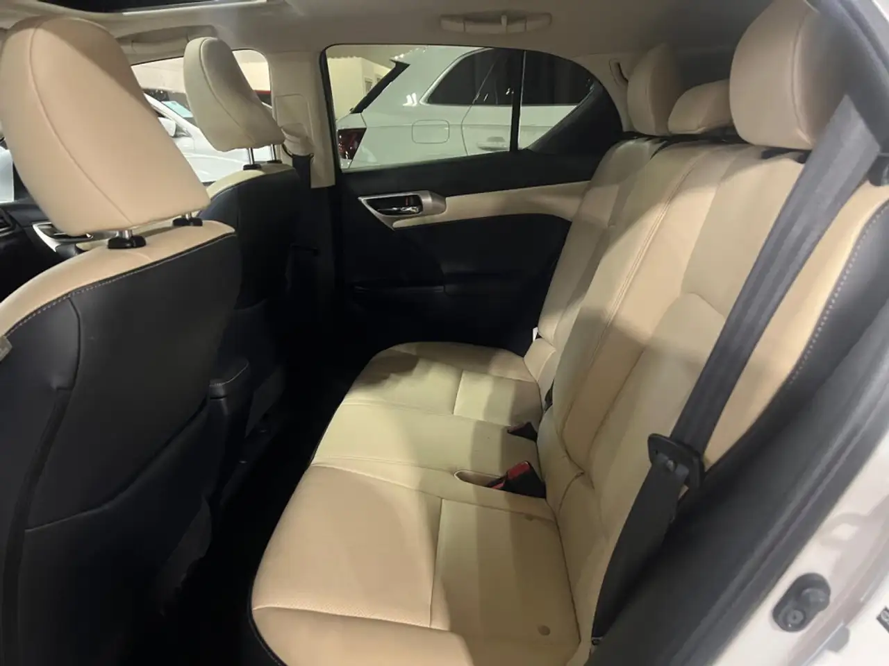Lexus CT снимка Lexus CT