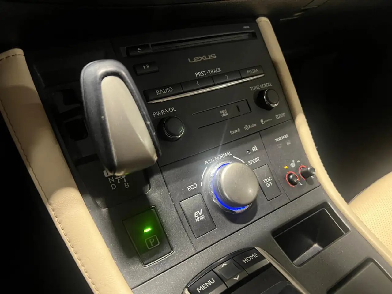 Lexus CT снимка Lexus CT