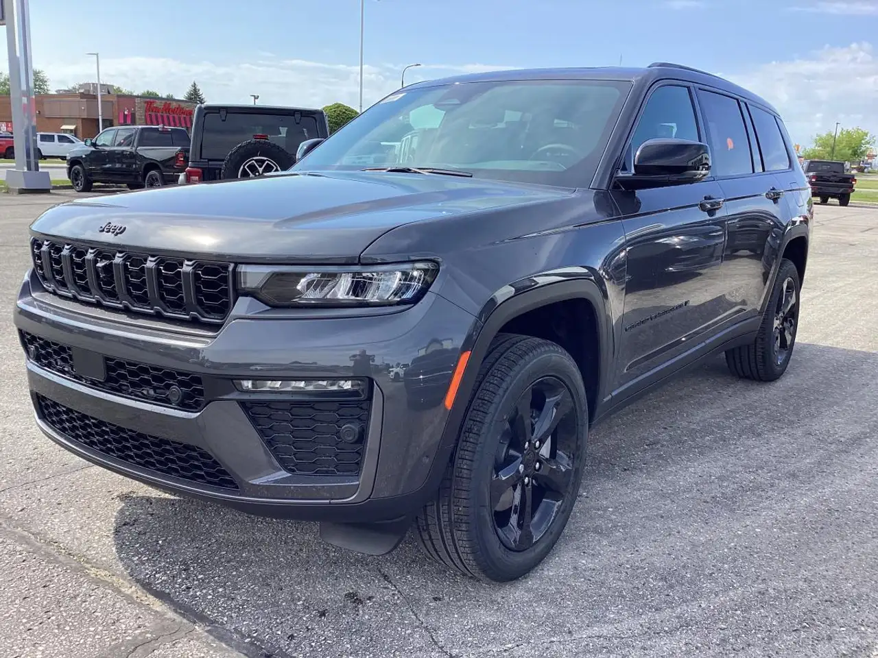 Jeep Grand Cherokee снимка Jeep Grand Cherokee