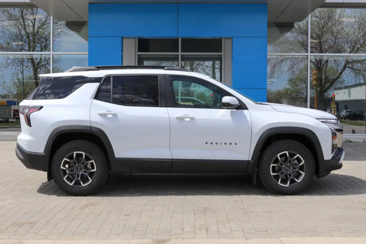 Chevrolet Equinox снимка Chevrolet Equinox