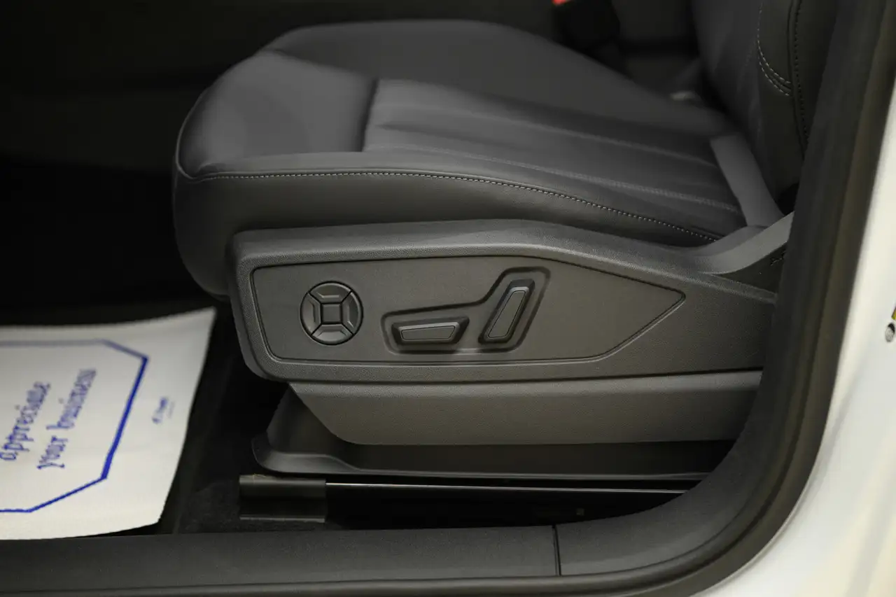 Audi Q5 снимка Audi Q5