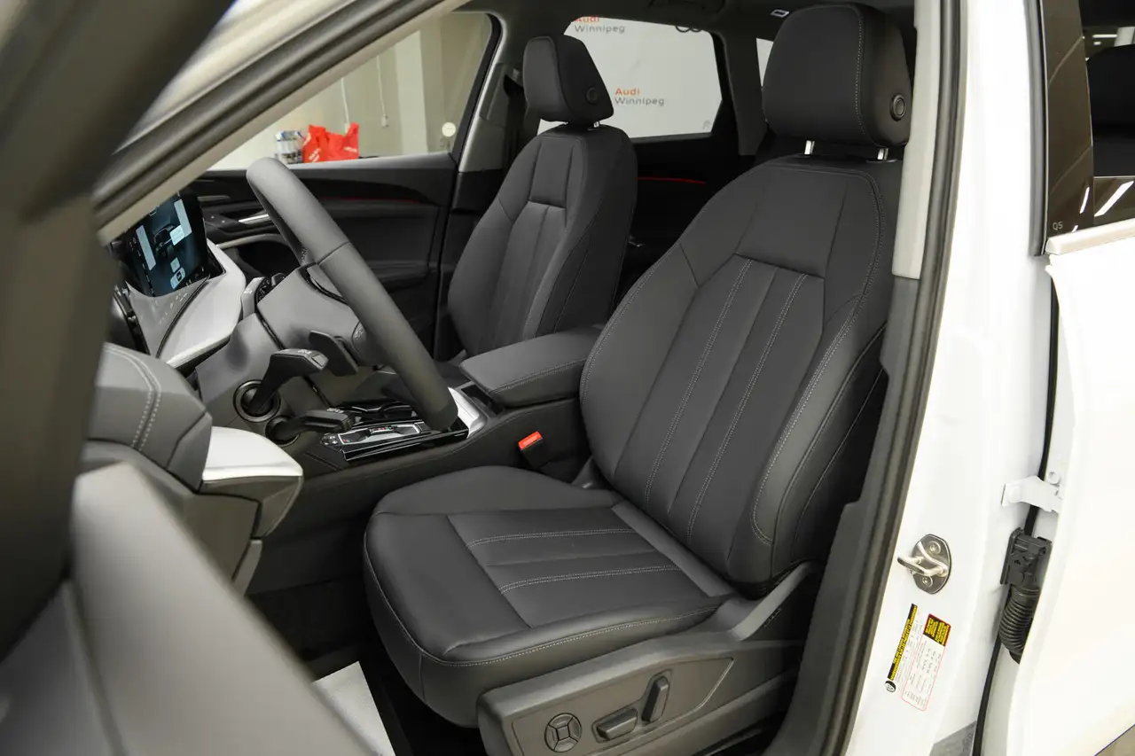 Audi Q5 снимка Audi Q5