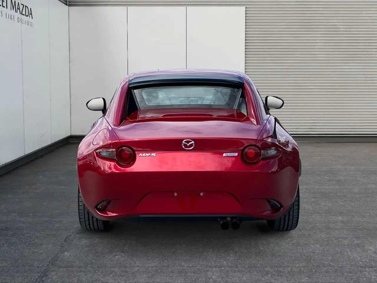 Mazda MX-5 Miata снимка Mazda MX-5 Miata