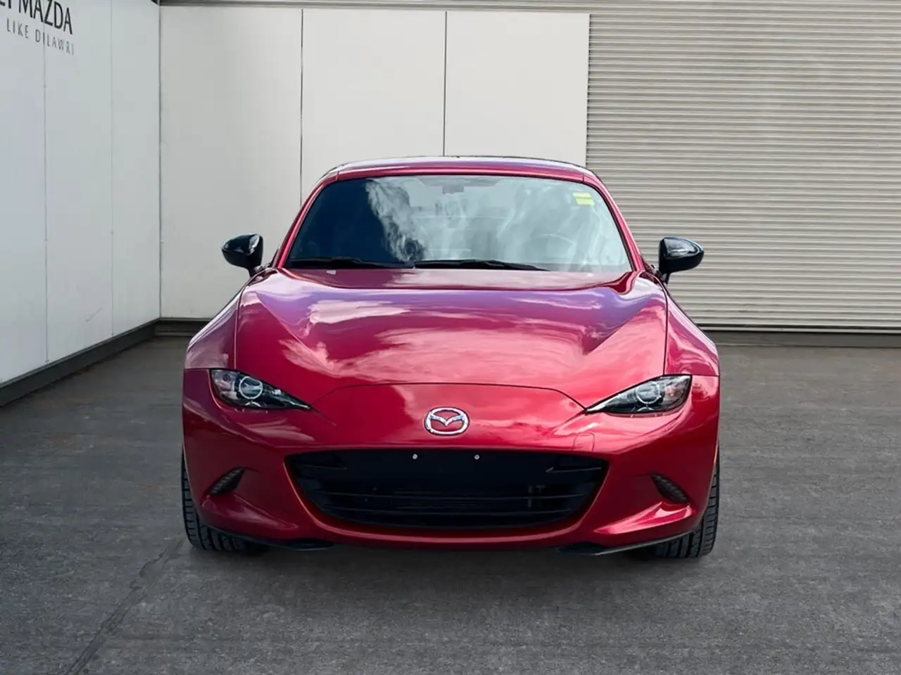 Mazda MX-5 Miata снимка Mazda MX-5 Miata