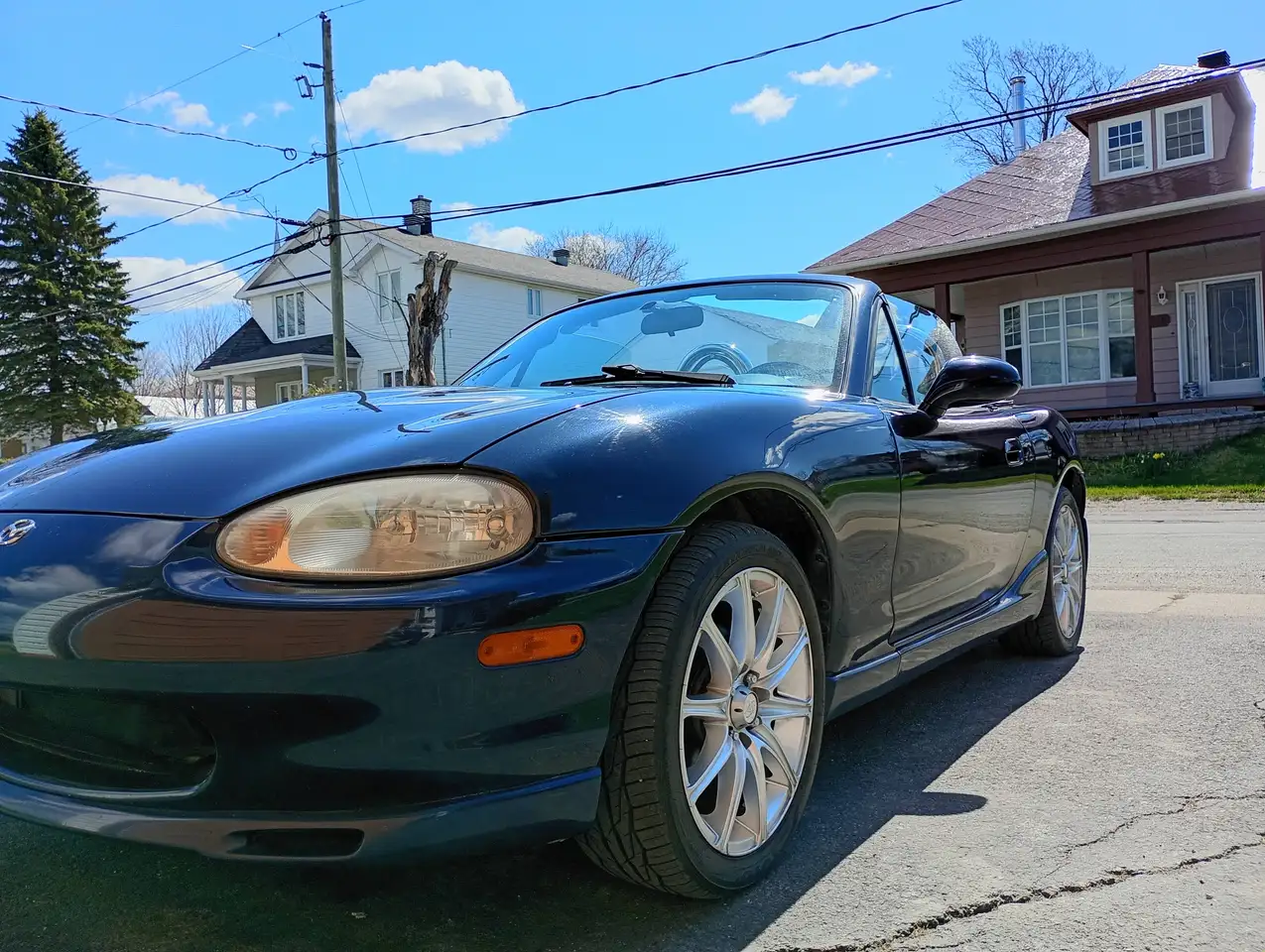 Mazda MX-5 Miata photo Mazda MX-5 Miata
