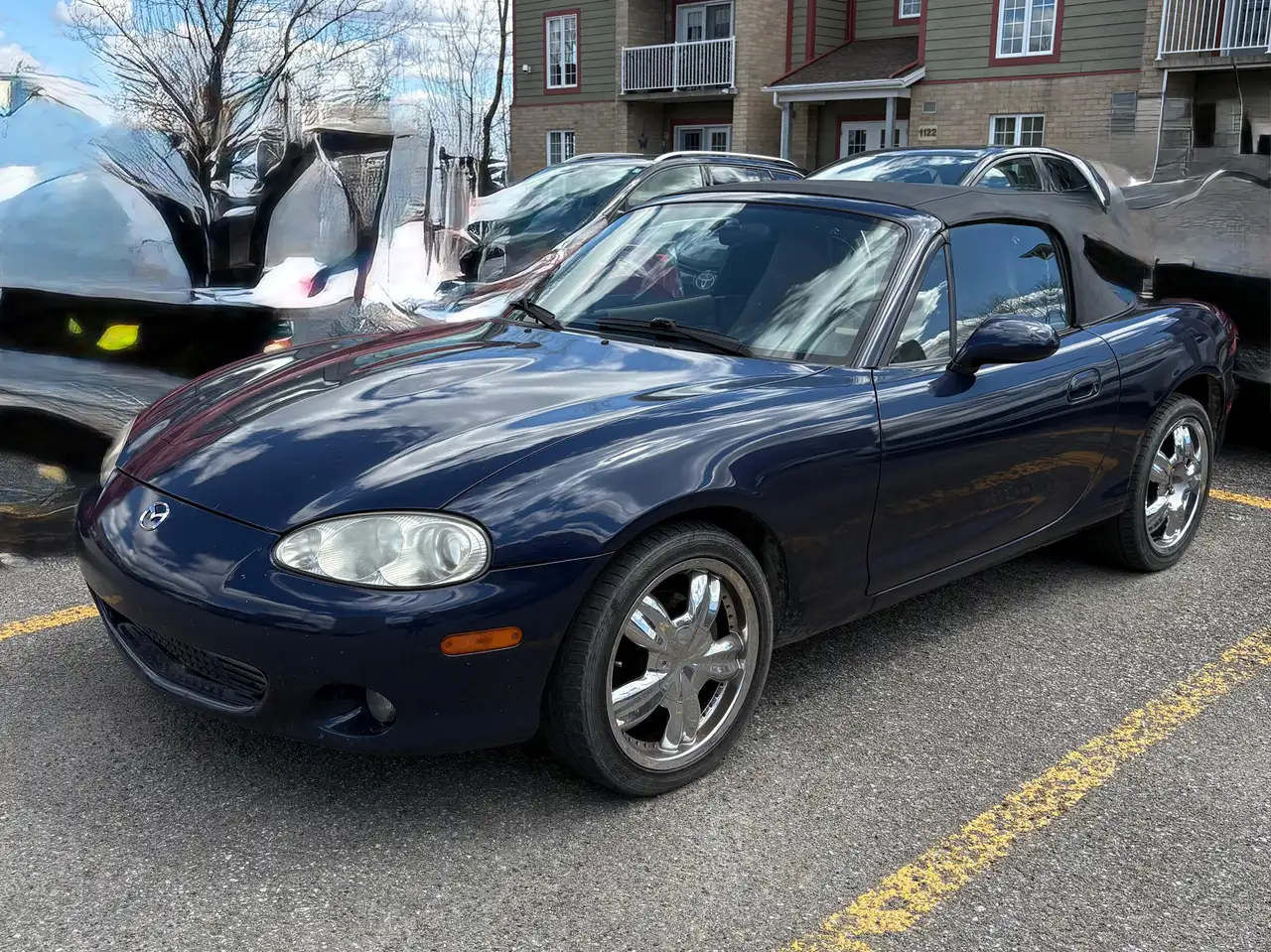 Mazda MX-5 Miata снимка Mazda MX-5 Miata