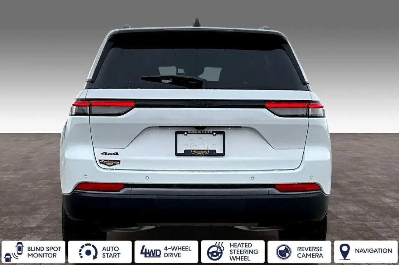 Jeep Grand Cherokee снимка Jeep Grand Cherokee