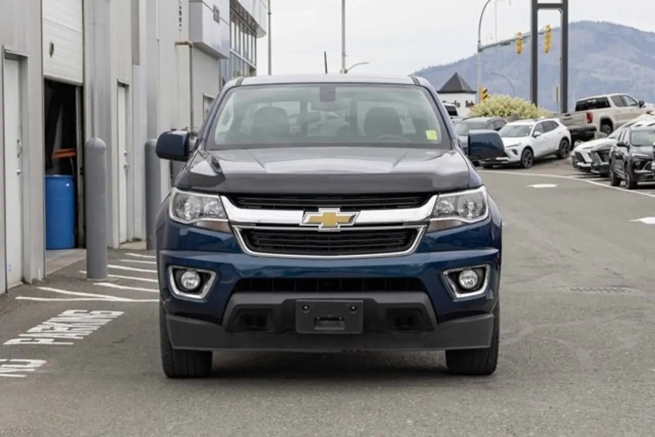 Chevrolet Colorado снимка Chevrolet Colorado