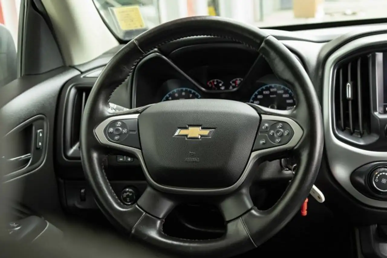 Chevrolet Colorado снимка Chevrolet Colorado