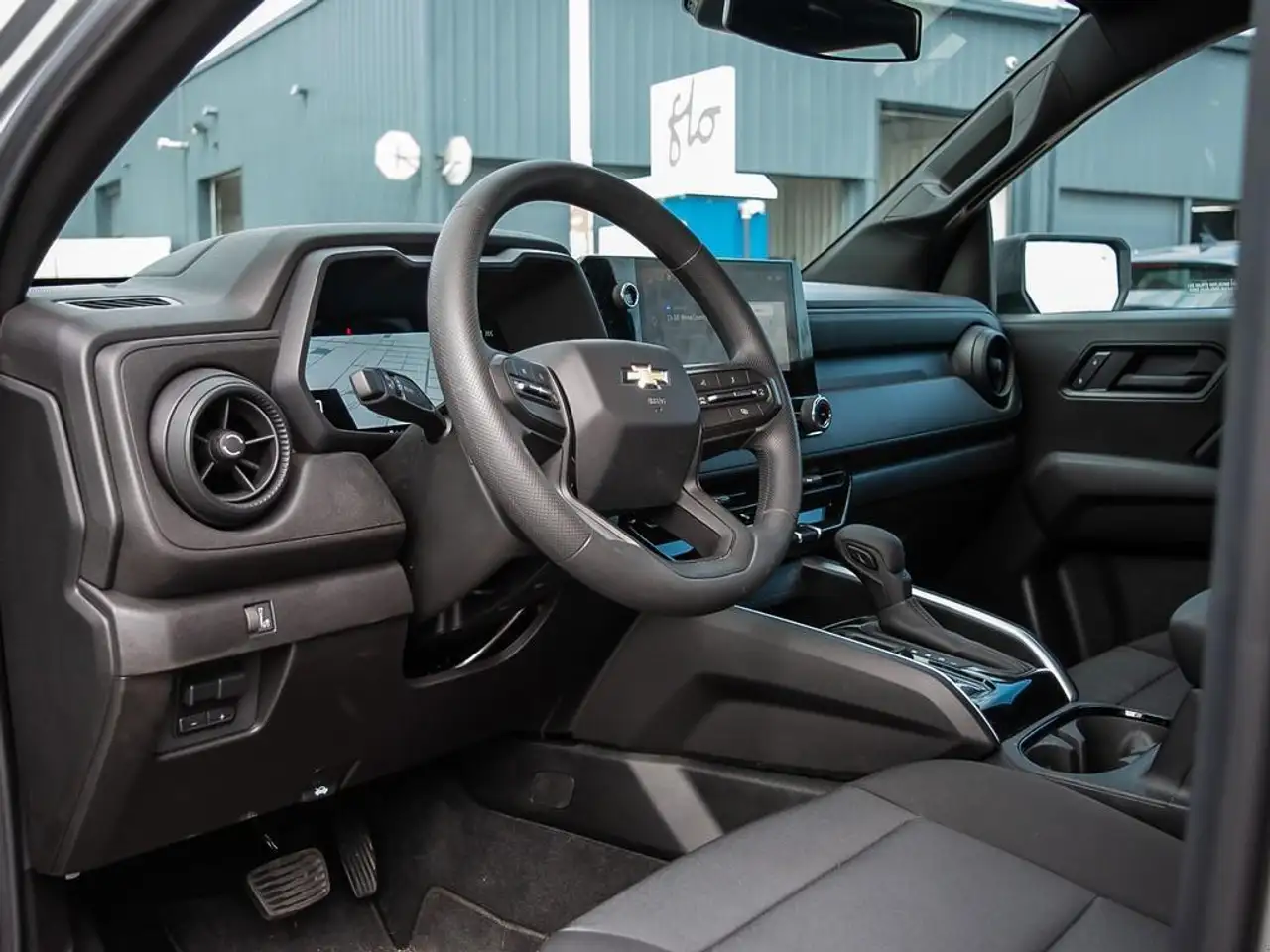 Chevrolet Colorado снимка Chevrolet Colorado