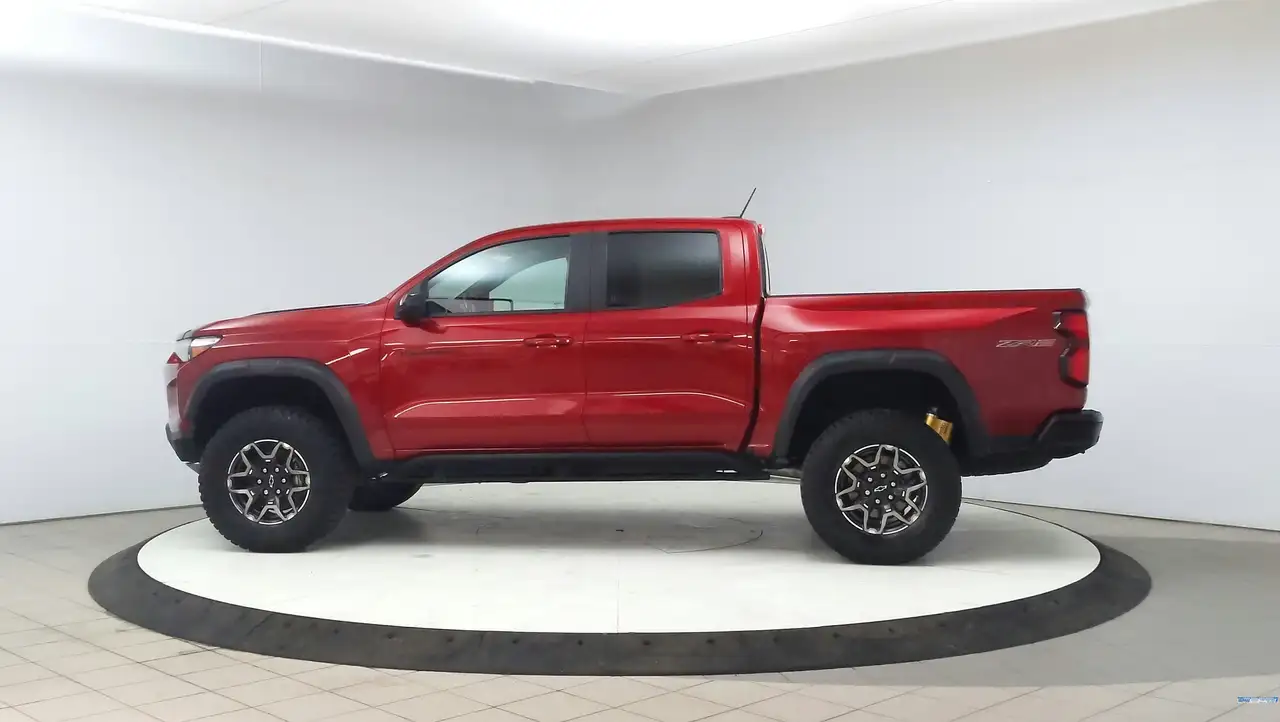 Chevrolet Colorado photo Chevrolet Colorado