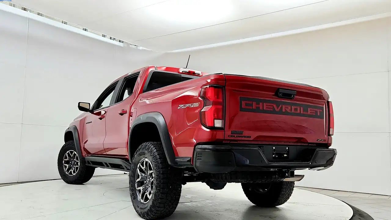 Chevrolet Colorado photo Chevrolet Colorado