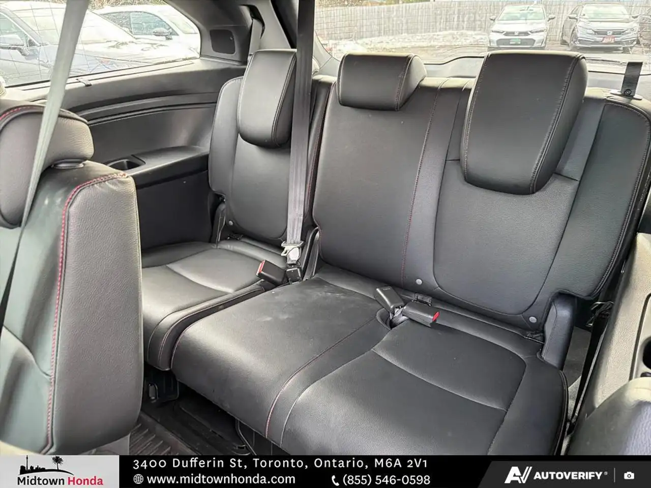 Honda Odyssey снимка Honda Odyssey