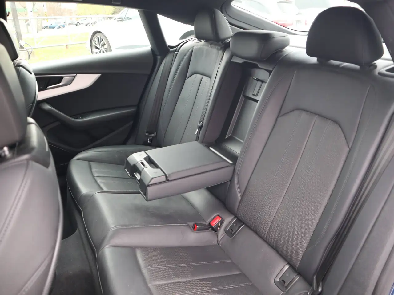 Audi A5 снимка Audi A5