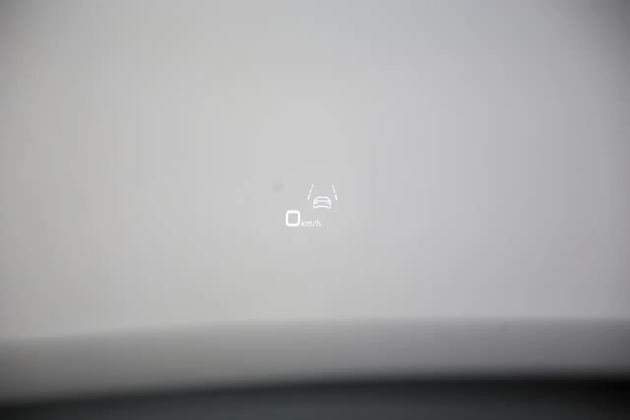 Audi A8 снимка Audi A8